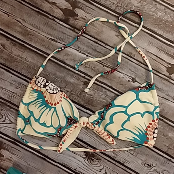 💙L Space Creme & Aqua berry drop bikini💙 - Picture 3 of 8